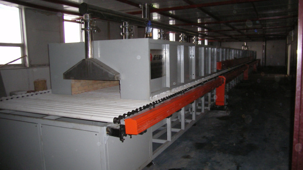 特種陶瓷電熱輥道窯，規(guī)格：1.2米×32米電加熱